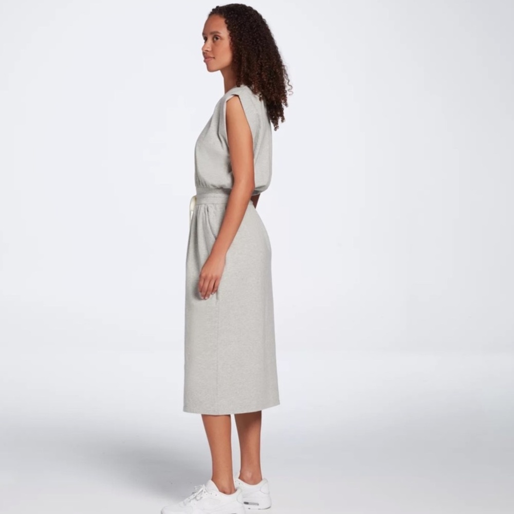 NWT CALIA Women's Extended Shoulder Midi Dress